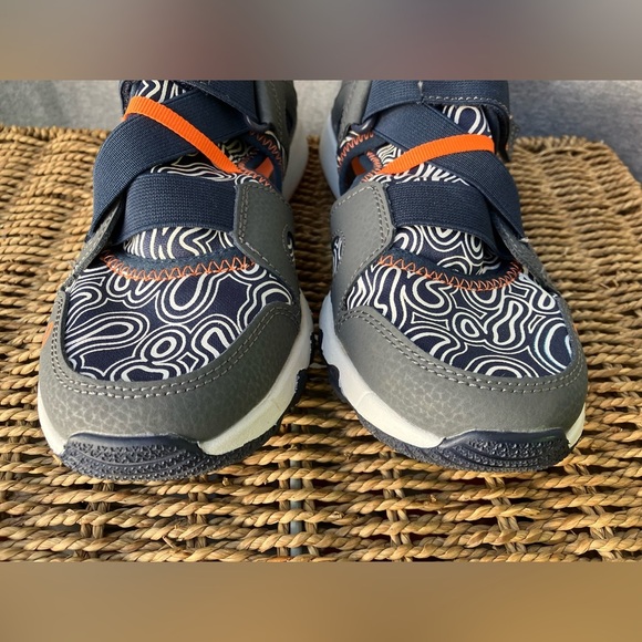 EUC Merrell Hydro Free Roam Sandal - Big Kids' Size 4M - Picture 4 of 14